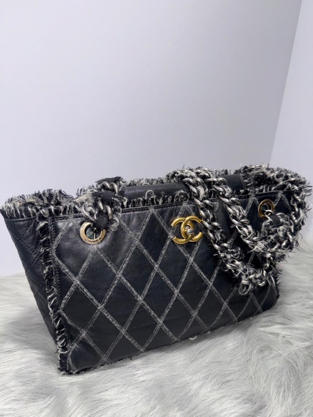 Chanel Large Tweedy Tote Bag~EUC - Picture 7 of 16